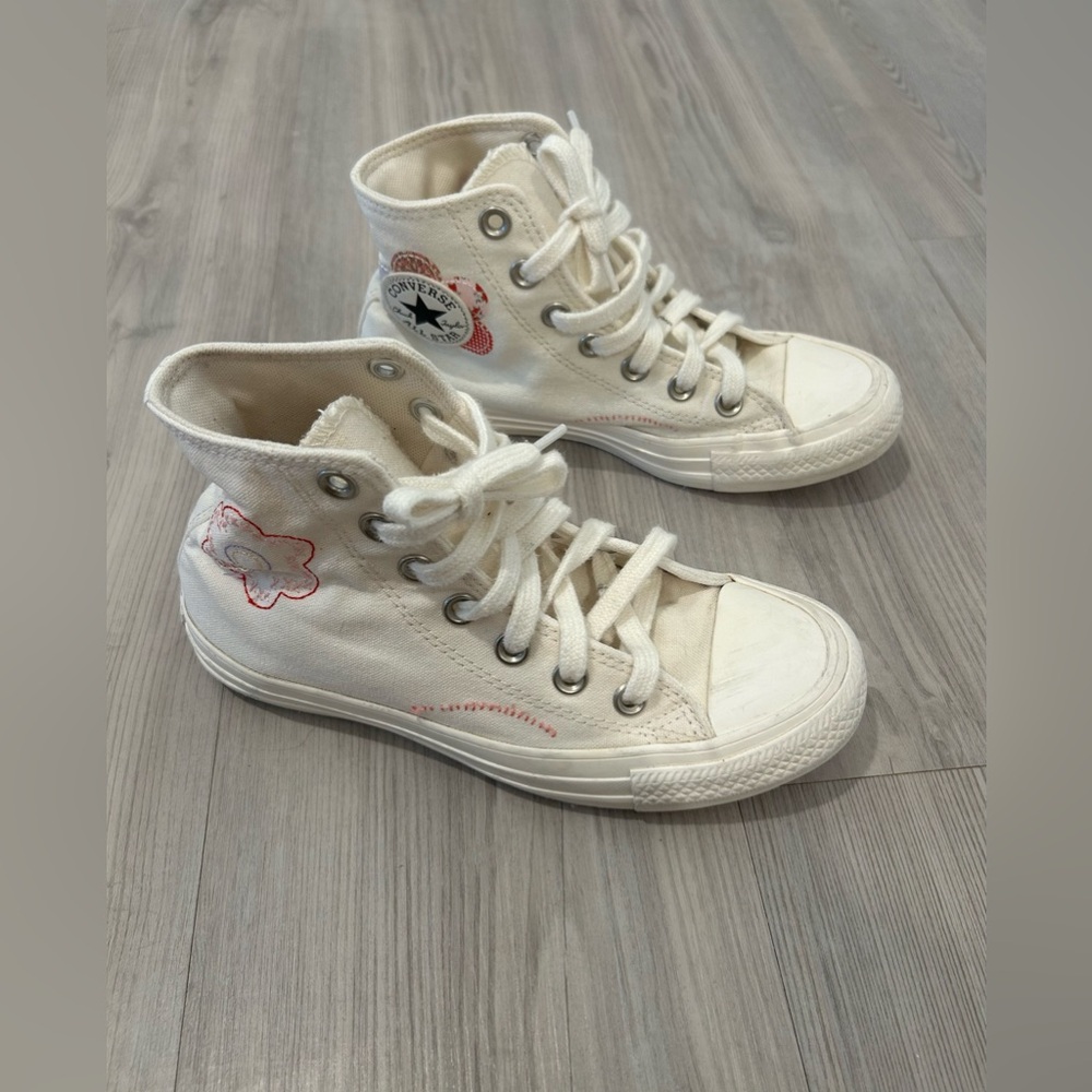 Converse All Stars Kids Cream High-Top Canvas Sneakers